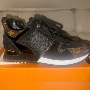 Louis Vuitton Run Away Sneaker